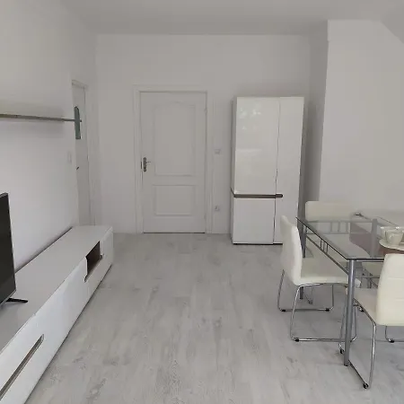 Joanna コウォブジェク