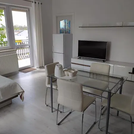 Joanna ホームステイ コウォブジェク